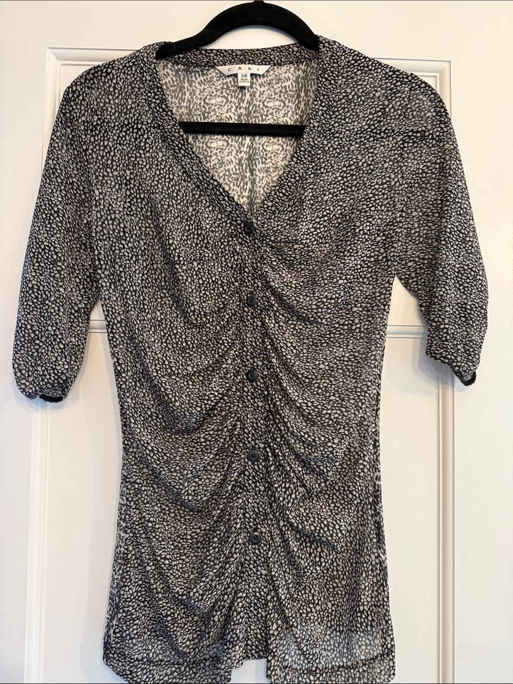 CAbi Black & White Ruched Button-Front Blouse